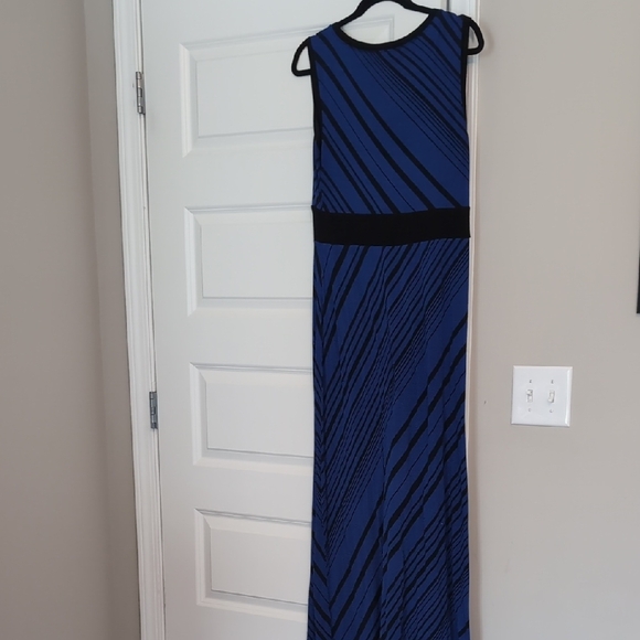 Apt. 9 Blue and Black Patterned Maxi Dress - Picture 4 of 4